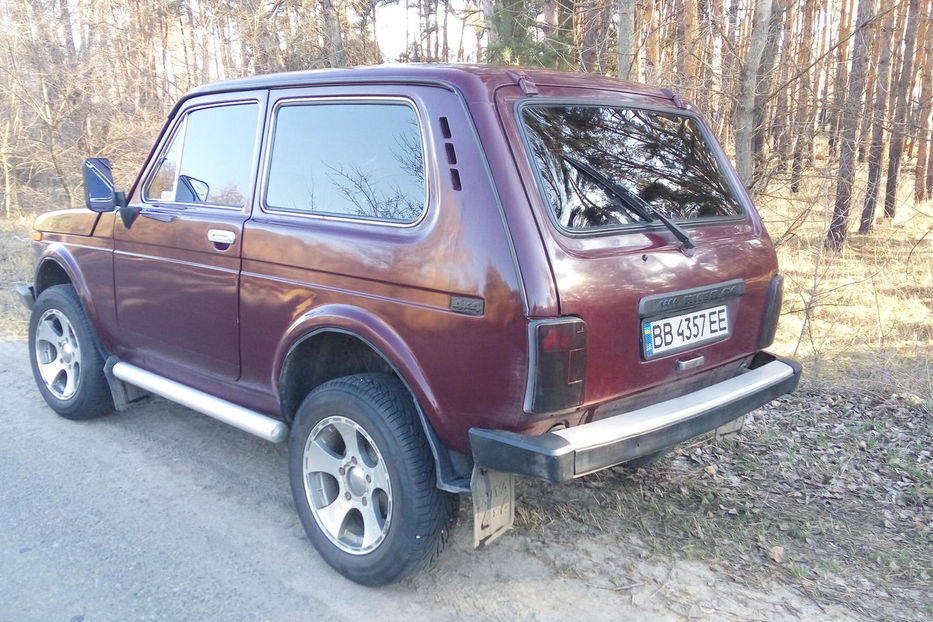 Продам ВАЗ 2121 1997 года в Луганске