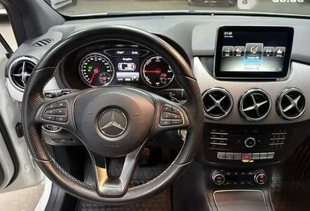 Продам Mercedes-Benz 250 2015 года в Луцке