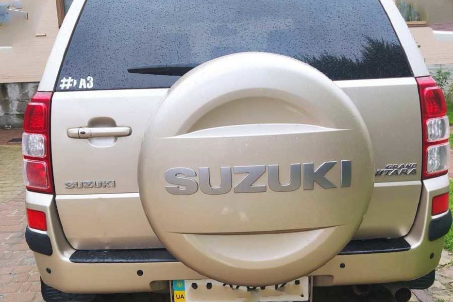 Продам Suzuki Grand Vitara 2010 года в Киеве