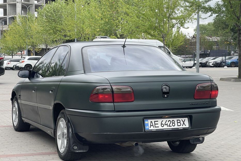 Продам Opel Omega 1996 года в Днепре