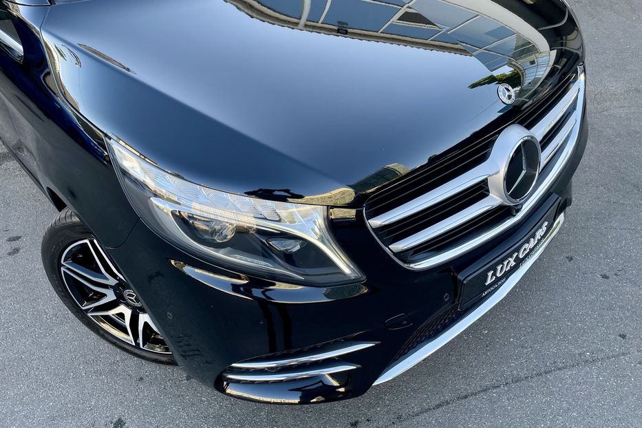 Продам Mercedes-Benz V-Class 250 4MATIC AMG 2018 года в Киеве