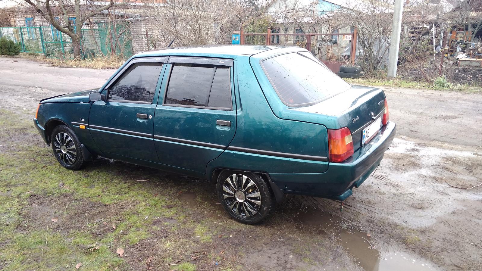 kupit-zaz-1103-slavuta-