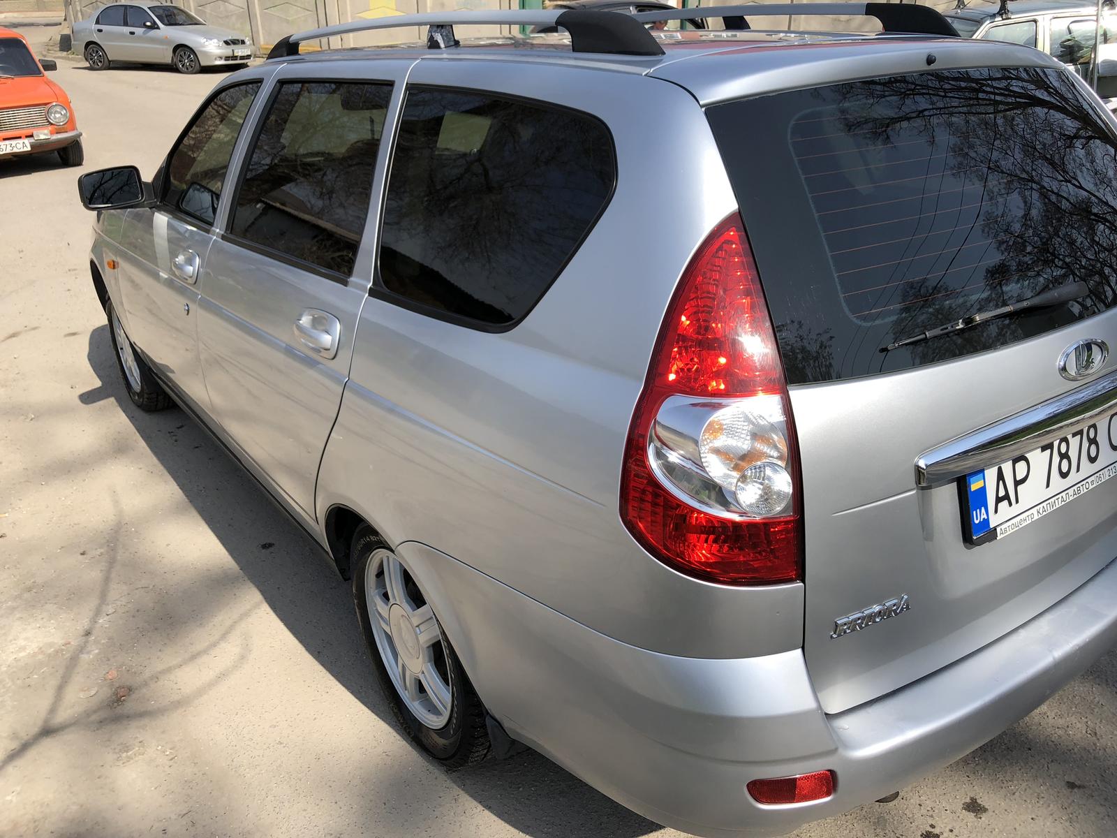 kupit-vaz-2171-1-6-zaporozhe-