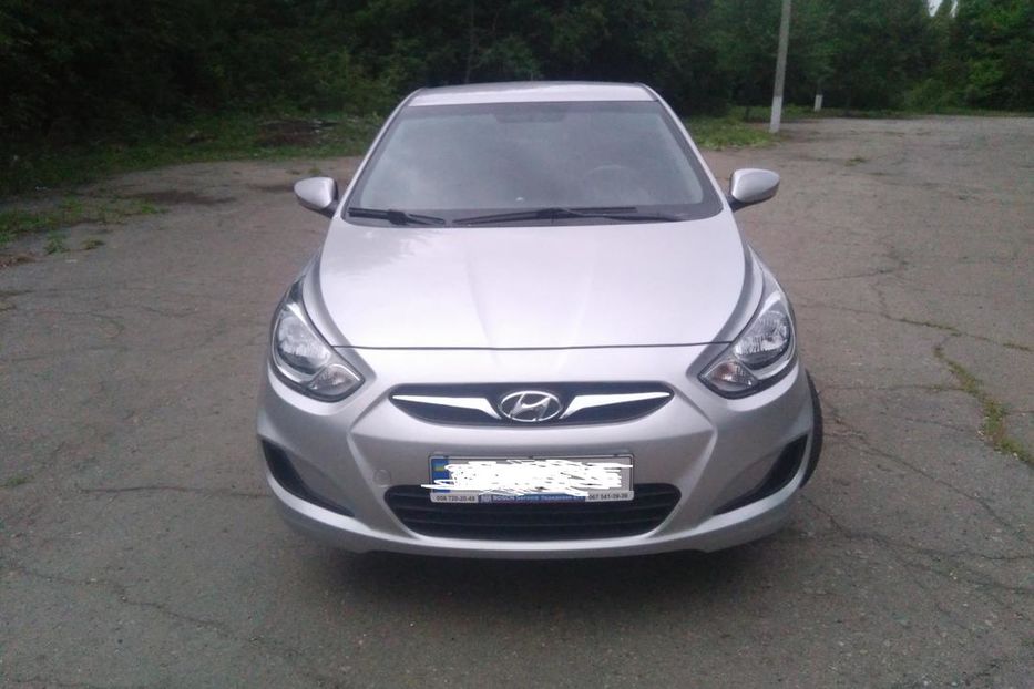 Продам Hyundai Solaris 2012 года в г. Синельниково, Днепропетровская область