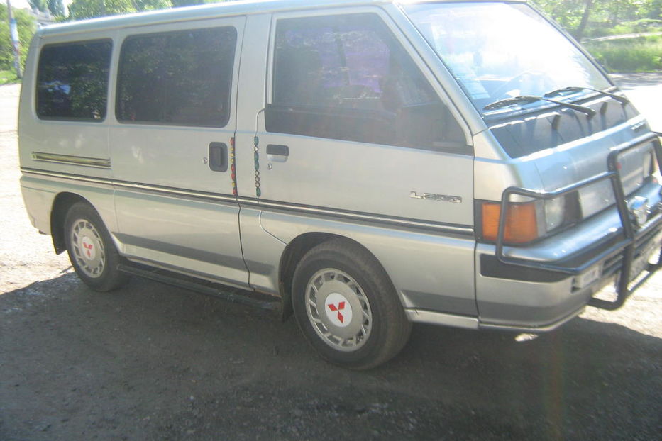Продам Mitsubishi L 300 пасс. , обмен 1988 года в Николаеве