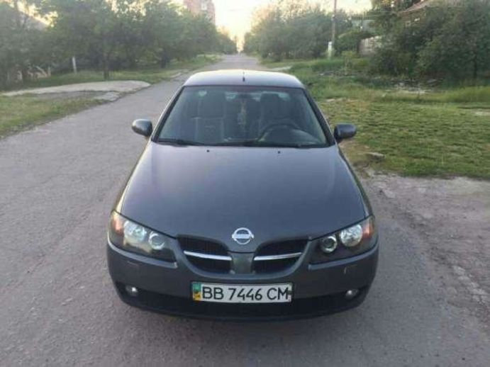 Продам Nissan Almera 2003 года в Луганске