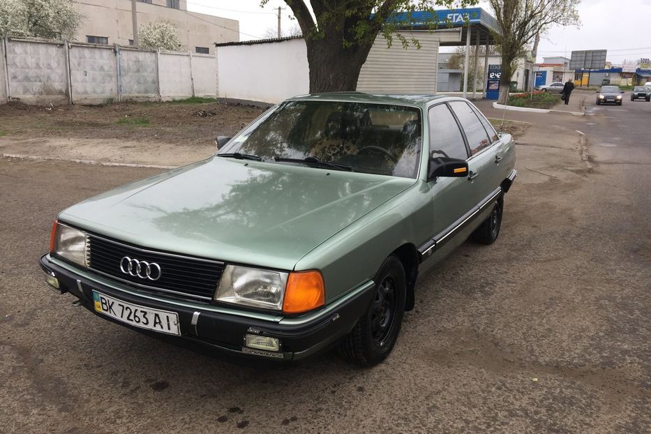 Audi 100 c3 ku