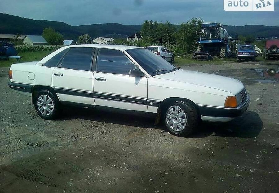 Продам Audi 100 1985 года в Ужгороде