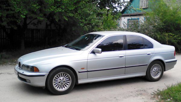 Продам BMW 535 Е39 в г. Старобельск, Луганская область 1998 года выпуска за 7 000$ Продам BMW 535 Е39 1998 года в г. Старобельск, Луганская область