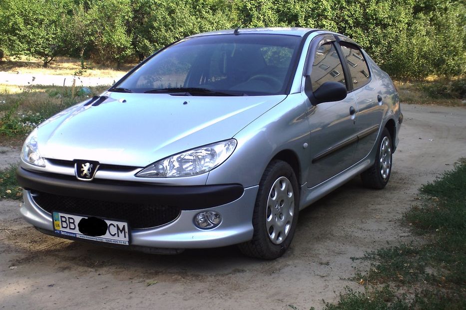Продам Peugeot 206 2010 года в г. Старобельск, Луганская область