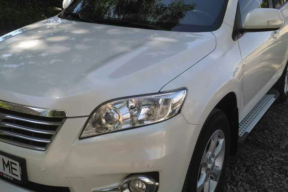 Продам Toyota Rav 4 2012 года в Киеве