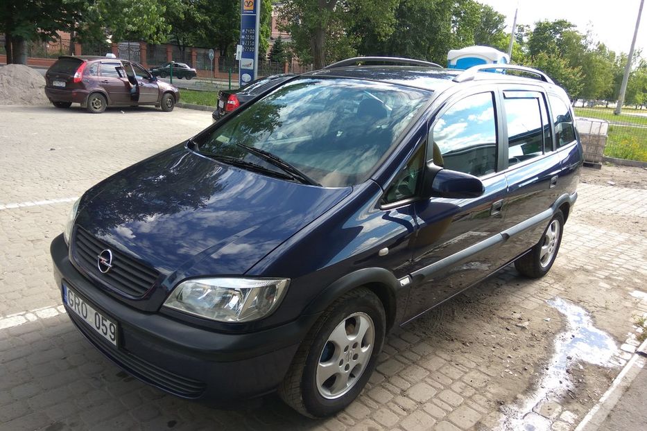 Opel Zafira 2001. Opel Zafira 2001 года 2.2. Опель Зафира 2000 года. Диски на Опель Зафира.