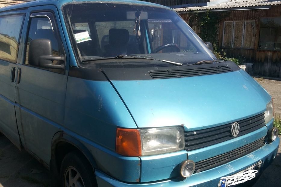 Продам Volkswagen T4 (Transporter) пасс. 1992 года в Киеве