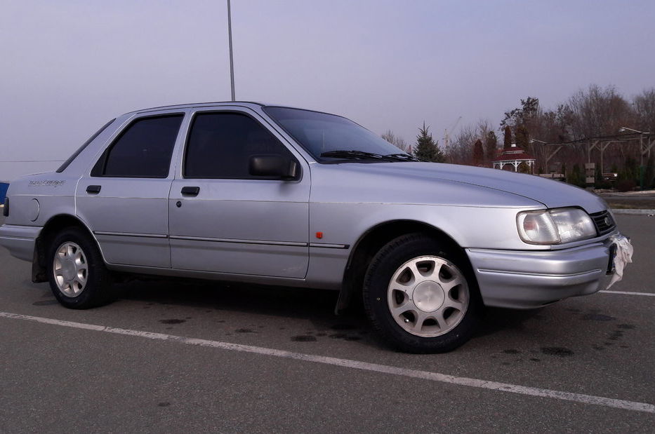 Продам Ford Sierra 1990 года в Киеве