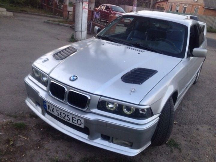 Продам BMW 320 1992 года в г. Павлоград, Днепропетровская область