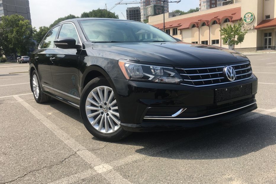 Продам Volkswagen Passat B8 TSI SE 2016 года в Киеве