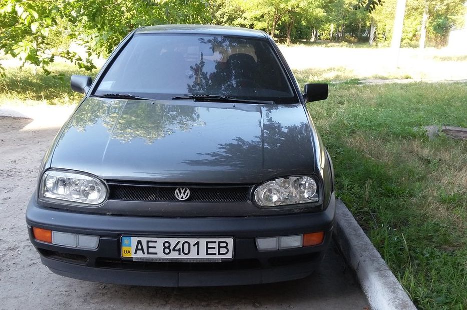 Продам Volkswagen Golf III 1993 года в г. Кривой Рог, Днепропетровская область