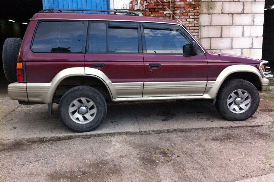 Продам Mitsubishi Montero 1996 года в г. Яготин, Киевская область