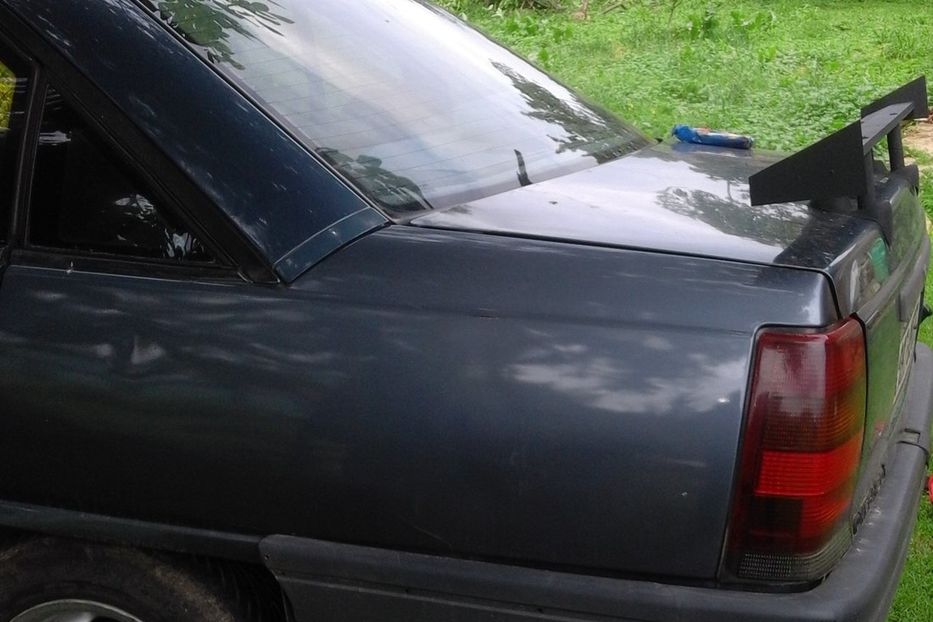 Продам Opel Omega 1987 года в Львове