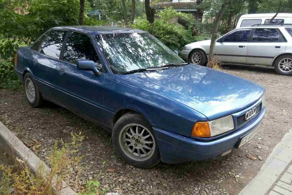 Продам Audi 80 1988 года в Черновцах