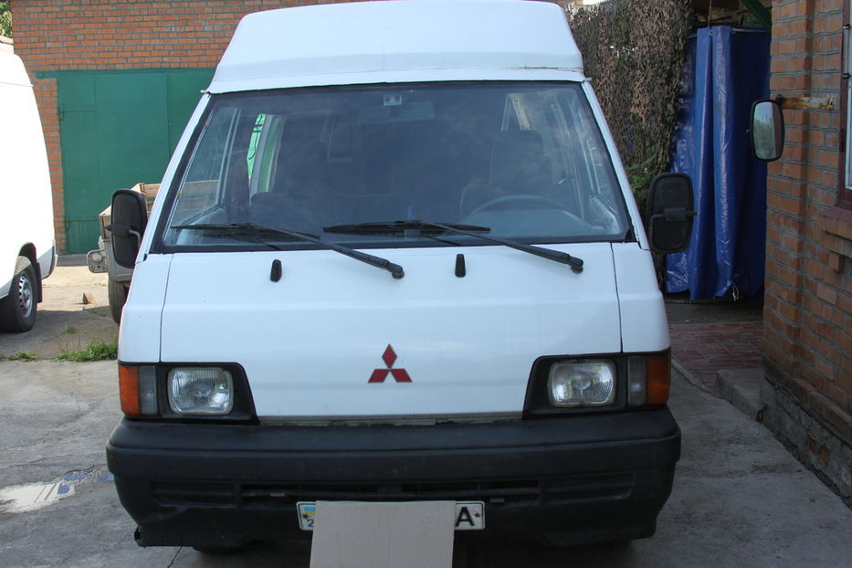 Продам Mitsubishi L 300 пасс. 1990 года в г. Умань, Черкасская область