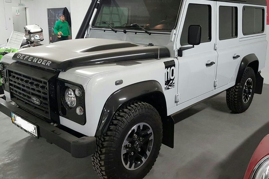 Продам Land Rover Defender 2015 года в Киеве