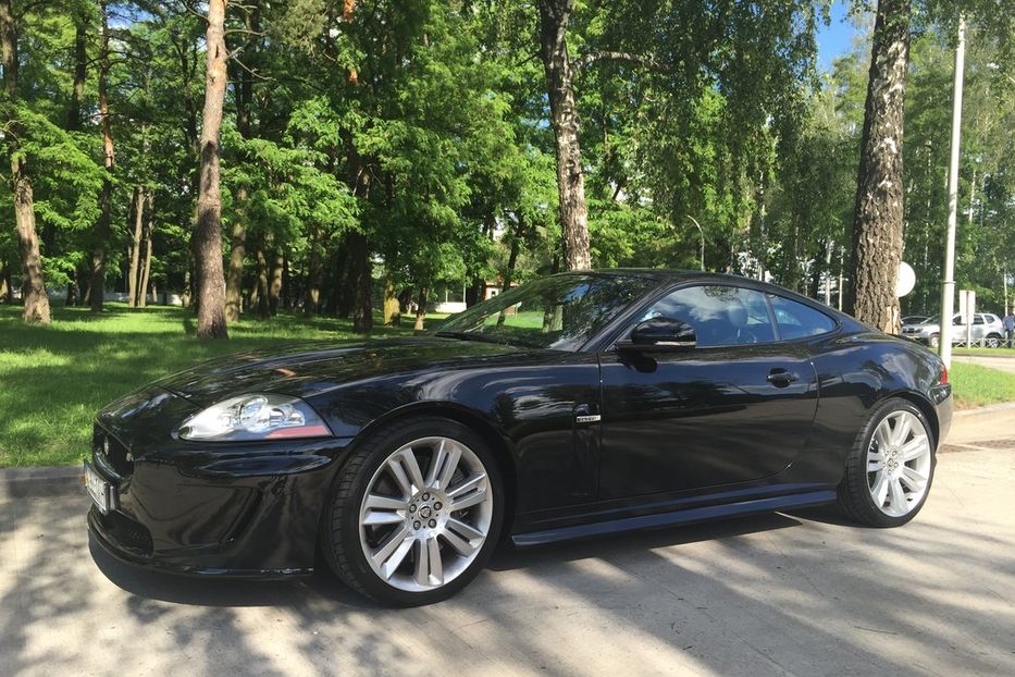 Jaguar XKR Speed Pack and Black Pack