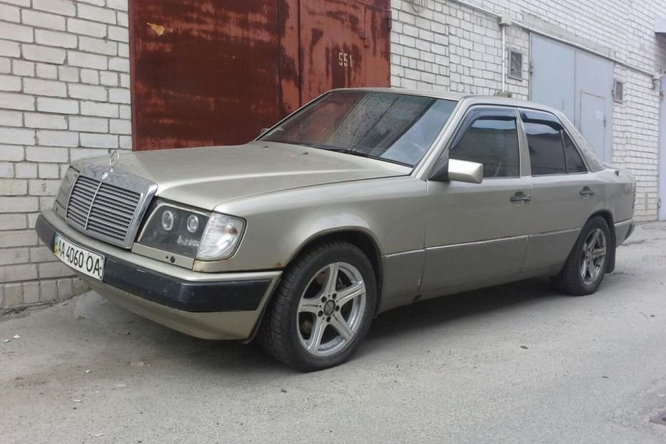 Продам Mercedes-Benz 300 Амг 3.4 1989 года в Киеве