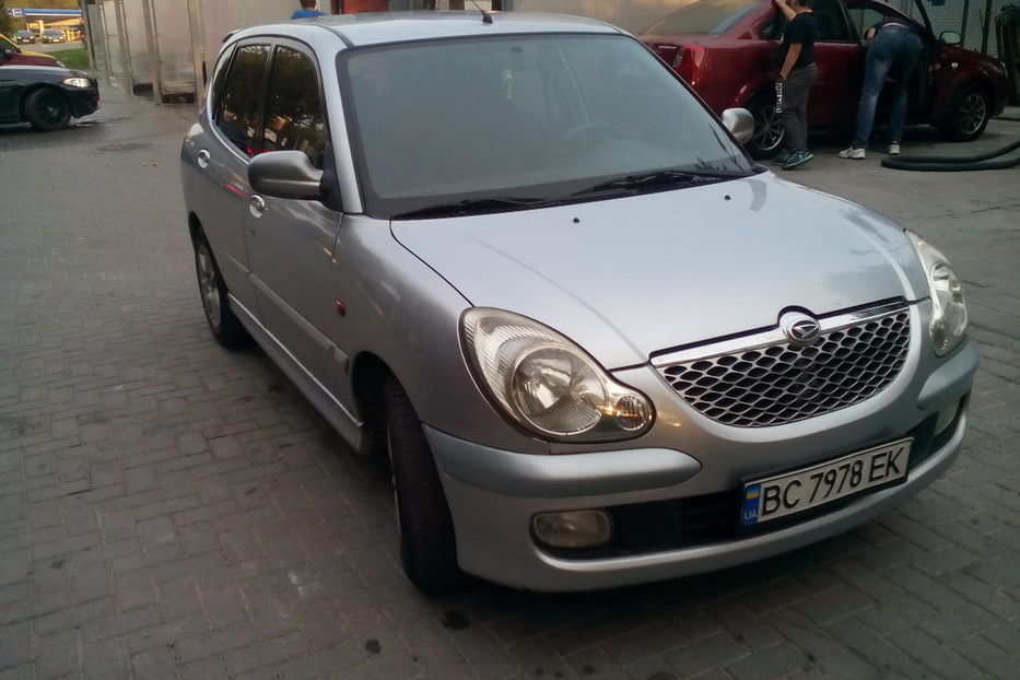 Продам Daihatsu Sirion 1.3i 2003 года в Львове