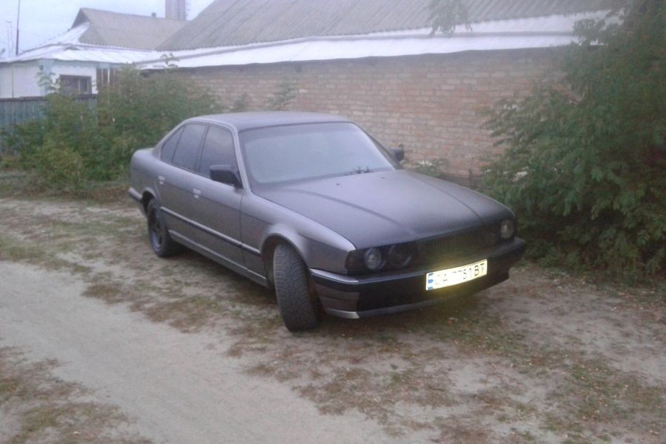 Продам BMW 525 е34 1989 года в г. Катеринополь, Черкасская область