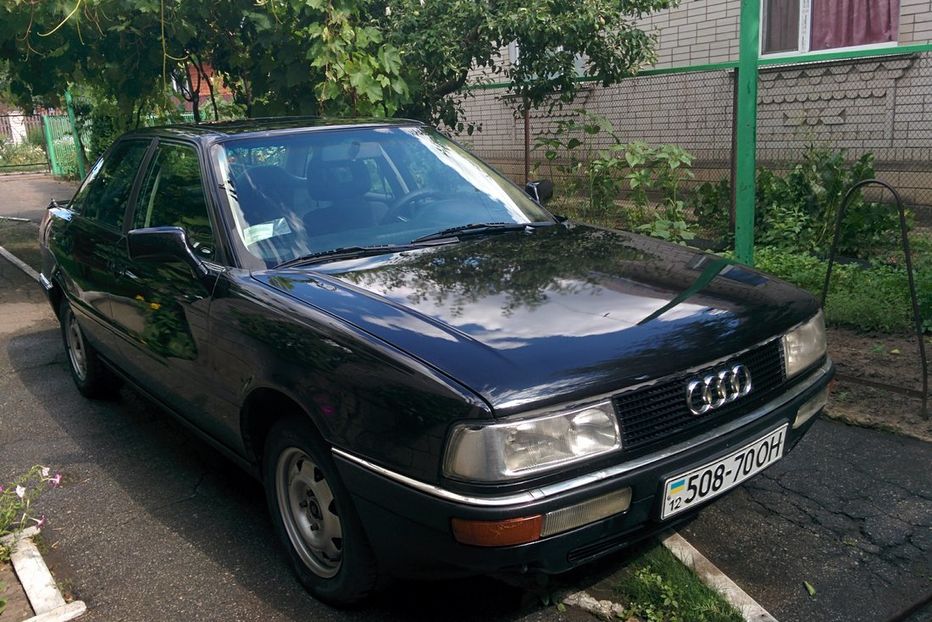 Продам Audi 90 1991 года в г. Ульяновка, Кировоградская область