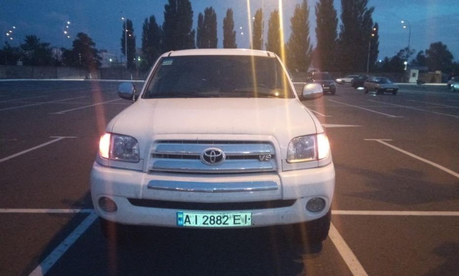 Продам Toyota Tundra SR5 2003 года в г. Ирпень, Киевская область