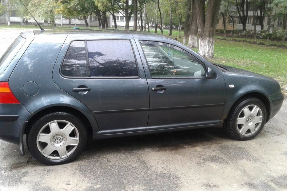 Volkswagen golf 2000 года