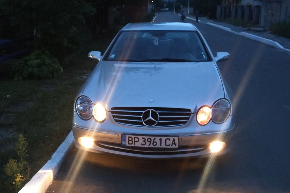 Продам Mercedes-Benz CLK 270 Avangarde 2004 года в Черновцах