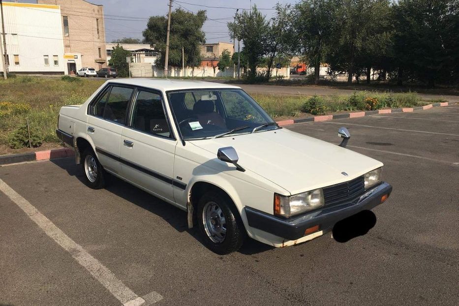 toyota corona : 1983 года