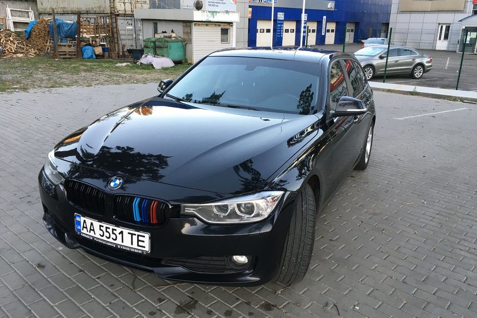 Продам BMW 320 F31 2013 года в Киеве