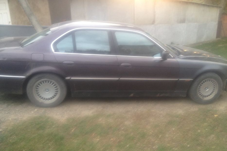 Продам BMW 725 1997 года в Черновцах