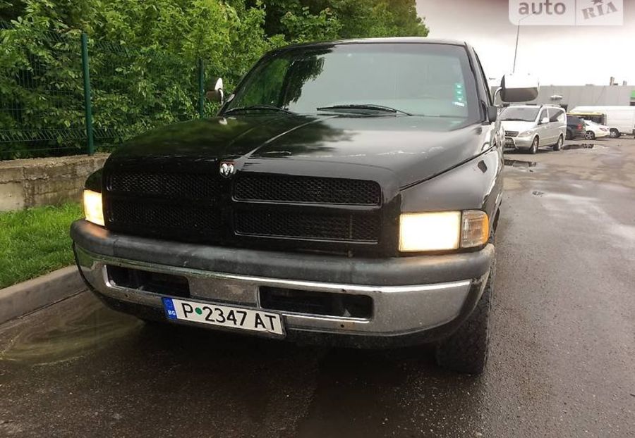 Продам Dodge RAM 2500 5.9d 1996 года в Черновцах