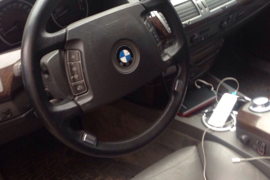 Продам BMW 745 2004 года в Киеве