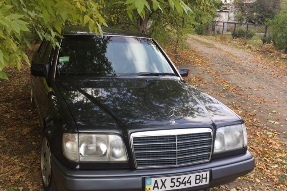 Продам Mercedes-Benz CL 200 e200 1994 года в Харькове