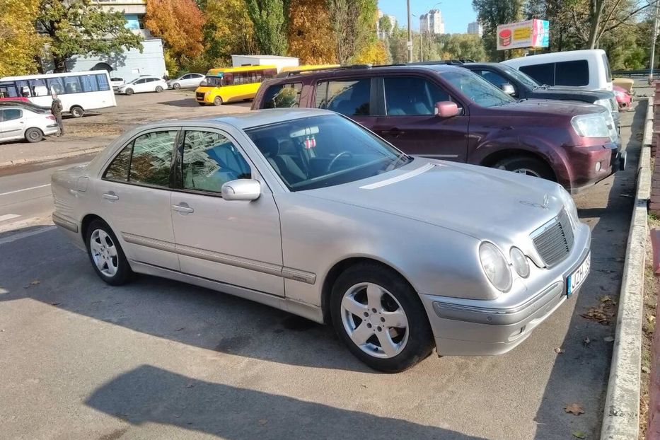 Продам Mercedes-Benz 240 2000 года в Киеве