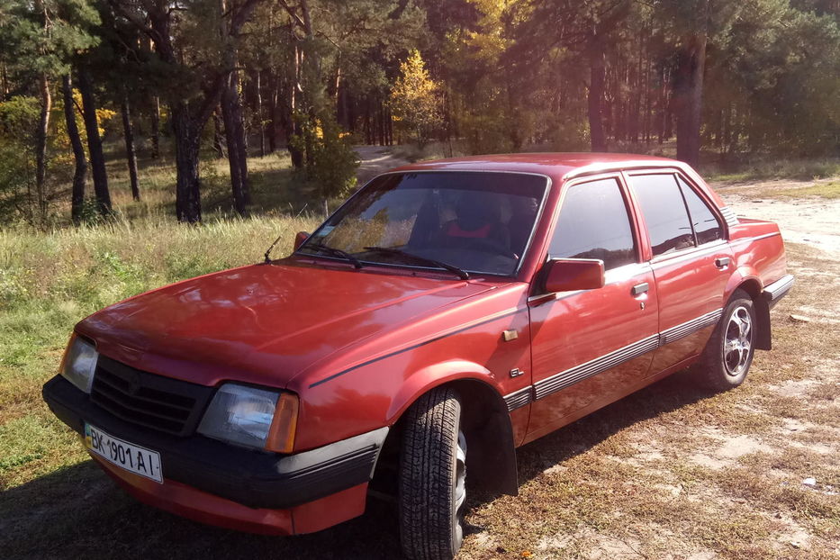 Opel Ascona 1985