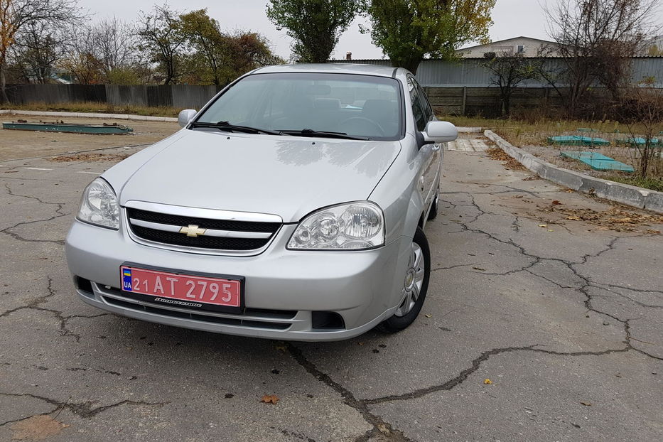 Chevrolet lacetti 2011 хэтчбек