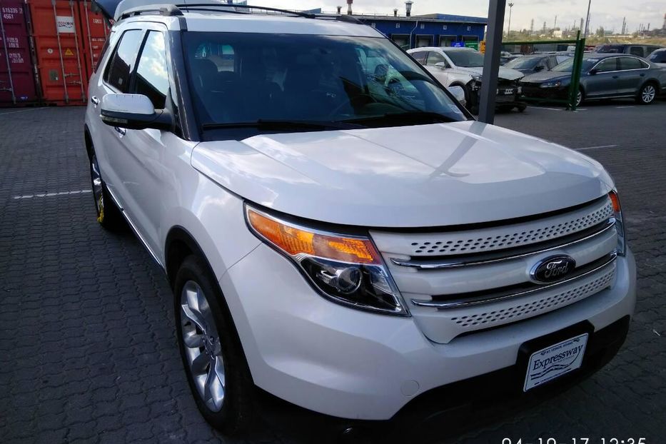 Продам Ford Explorer Limited 2012 года в Киеве