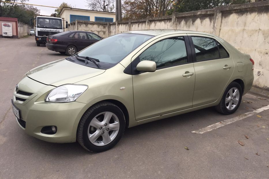 Toyota Yaris 2006