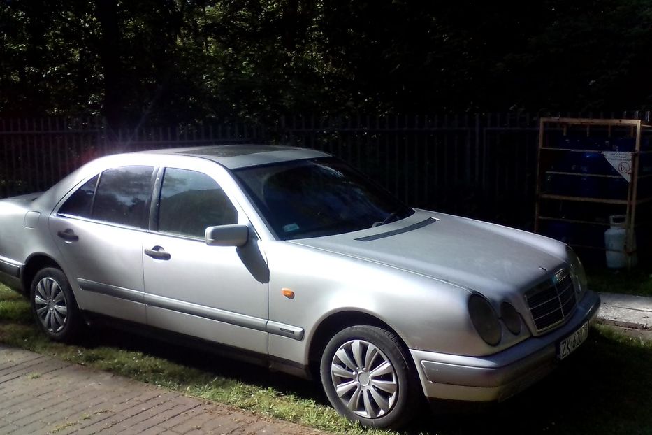 Продам Mercedes-Benz 230 1995 года в г. Теребовля, Тернопольская область