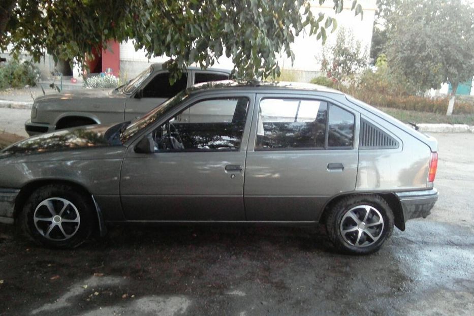 Продам Opel Kadett 1990 года в Черкассах