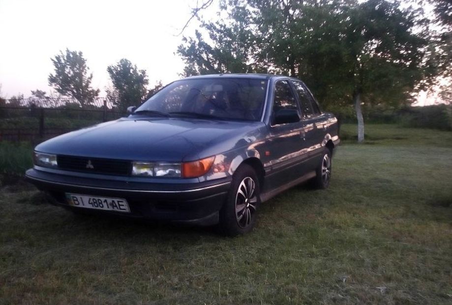 Продам Mitsubishi Lancer 1991 года в г. Кременчуг, Полтавская область