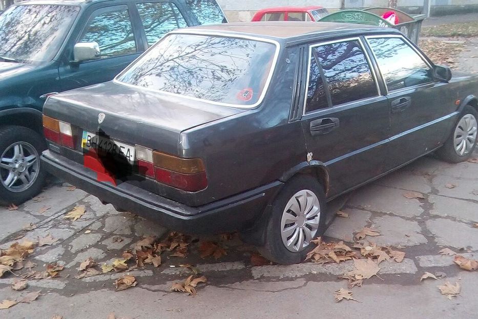 Продам Lancia Prisma Седан 1989 года в Одессе