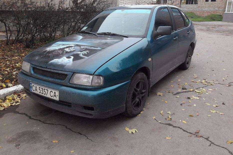 Продам Seat Cordoba 1995 года в г. Смела, Черкасская область